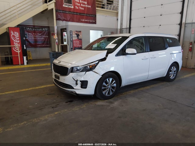 KIA SEDONA LX 2016 KNDMB5C19G6191163 Image 2