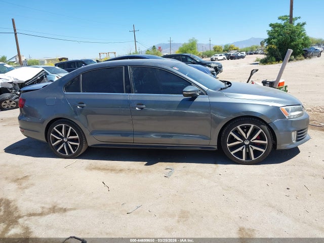 Продаж на аукціоні авто 2014 Volkswagen Jetta Gli Autobahn, vin: 3VW4T7AJ5EM366966, номер лоту: 44699650