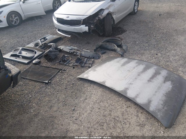 44699662 :رقم المزاد ، 2GCEC19T611164715 vin ، 2001 Chevrolet Silverado 1500 Ls مزاد بيع
