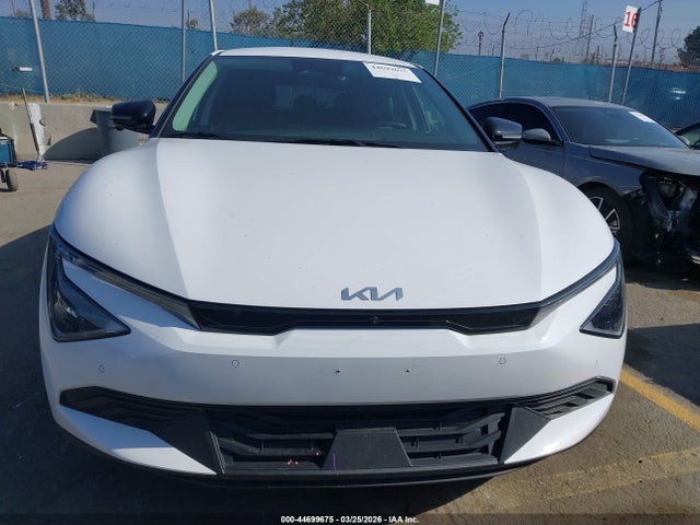 5XYC34JAXSG008560 KIA Ev6 Light Long Range