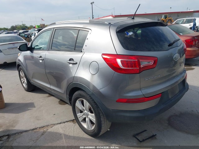44699680 :رقم المزاد ، KNDPB3A21B7093843 vin ، 2011 Kia Sportage Lx مزاد بيع