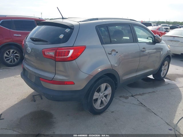 44699680 :رقم المزاد ، KNDPB3A21B7093843 vin ، 2011 Kia Sportage Lx مزاد بيع