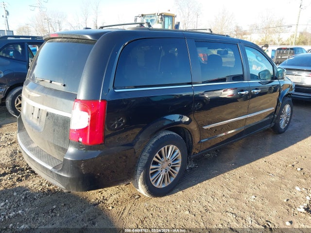 44699703 :رقم المزاد ، 2C4RC1CG7FR507005 vin ، 2015 Chrysler Town & Country Touring-l مزاد بيع