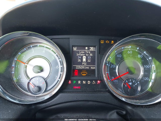 44699703 :رقم المزاد ، 2C4RC1CG7FR507005 vin ، 2015 Chrysler Town & Country Touring-l مزاد بيع