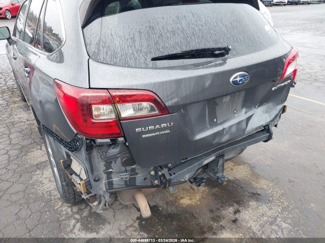 4S4BSACC5J3242034 Subaru Outback 2.5i Premium