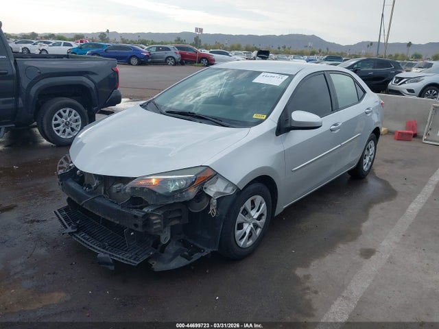 Toyota COROLLA L 2018 2T1BURHE9JC008574 Image 2