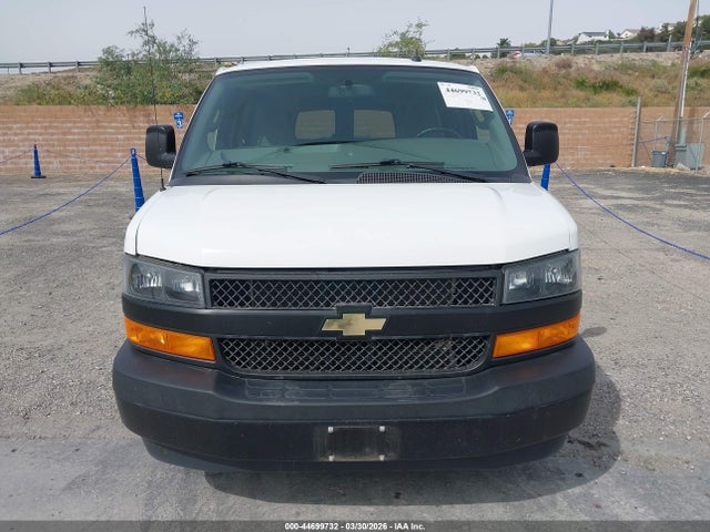 1GAWGEFG6L1235386 Chevrolet Express Passenger Rwd 2500 Regular Wheelbase Ls