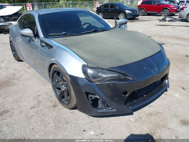 44699738 :رقم المزاد ، JF1ZNAA18F8700886 vin ، 2015 Scion Fr-s مزاد بيع