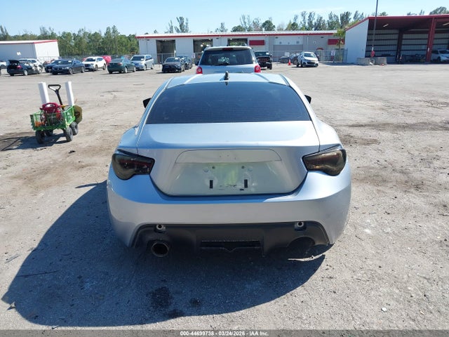 44699738 :رقم المزاد ، JF1ZNAA18F8700886 vin ، 2015 Scion Fr-s مزاد بيع