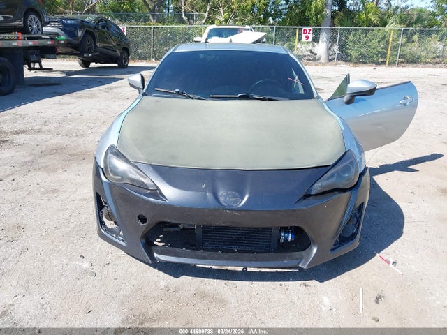 2015 SCION FR-S JF1ZNAA18F8700886 Photo 5