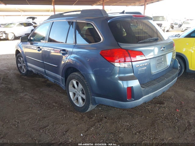 44699754 :رقم المزاد ، 4S4BRBCC0E3311641 vin ، 2014 Subaru Outback 2.5i Premium مزاد بيع