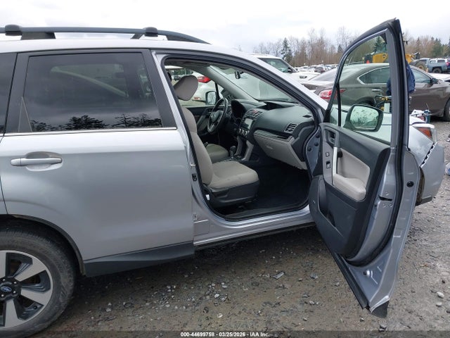 Aukcja sprzedaży 2017 Subaru Forester 2.5i Limited, vin: JF2SJARC4HH567268, numer aukcji: 44699758
