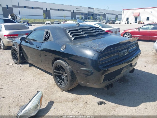 44699761 :رقم المزاد ، 2C3CDZAT8FH758871 vin ، 2015 Dodge Challenger R/t مزاد بيع