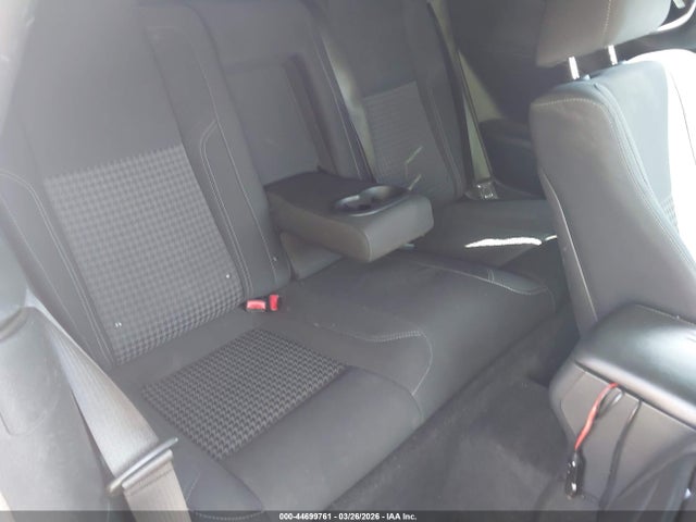 44699761 :رقم المزاد ، 2C3CDZAT8FH758871 vin ، 2015 Dodge Challenger R/t مزاد بيع