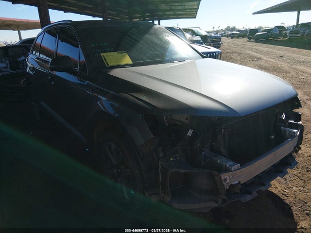 2017 AUDI Q7 WA1LAAF77HD034620