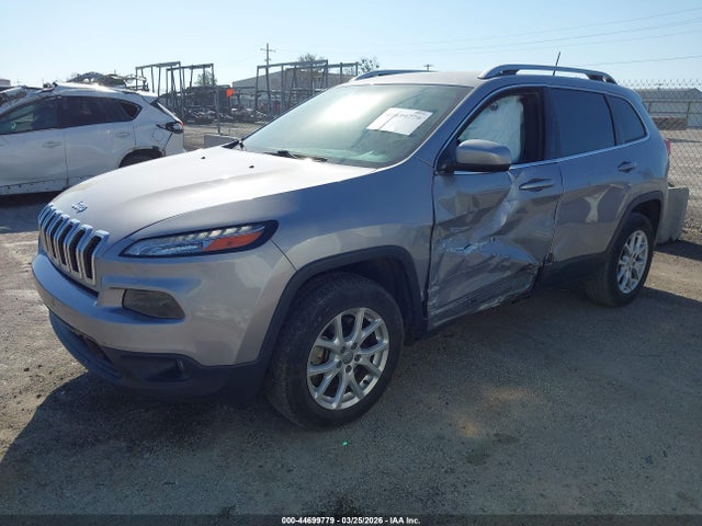 Aukcja sprzedaży 2017 Jeep Cherokee Latitude 4x4, vin: 1C4PJMCS1HD213656, numer aukcji: 44699779