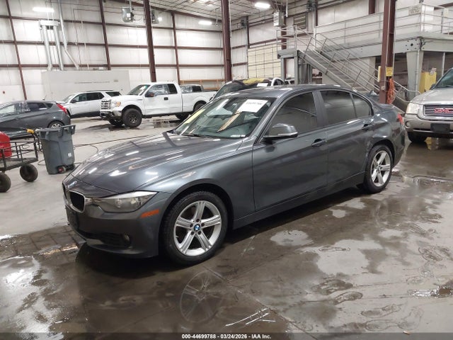44699788 :رقم المزاد ، WBA3C3C54EP660714 vin ، 2014 Bmw 320i Xdrive مزاد بيع