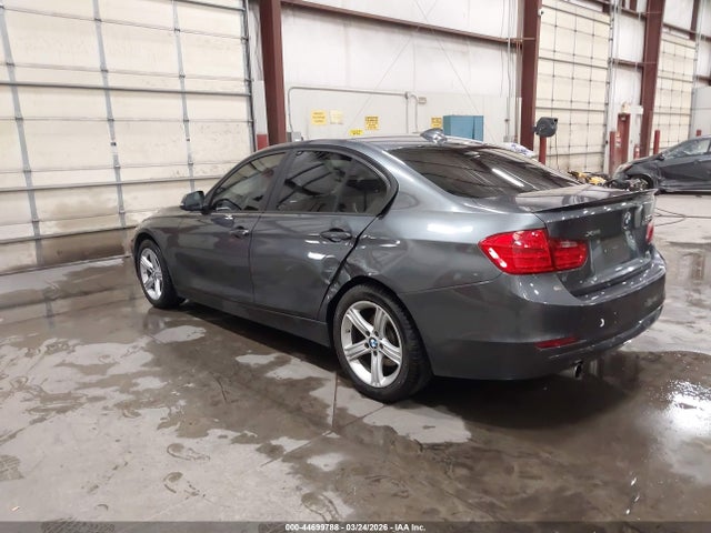 44699788 :رقم المزاد ، WBA3C3C54EP660714 vin ، 2014 Bmw 320i Xdrive مزاد بيع
