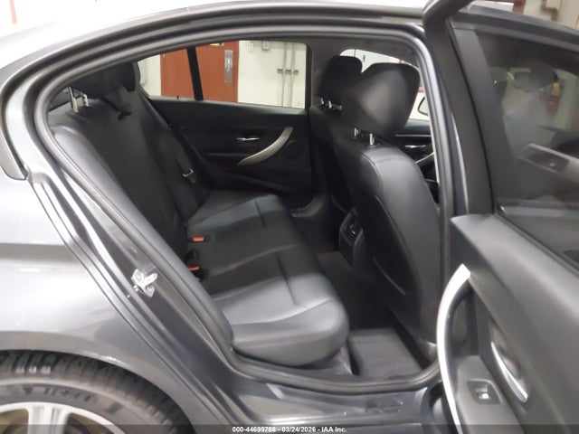 44699788 :رقم المزاد ، WBA3C3C54EP660714 vin ، 2014 Bmw 320i Xdrive مزاد بيع