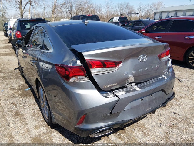 Продаж на аукціоні авто 2018 Hyundai Sonata Sport, vin: 5NPE34AF1JH685279, номер лоту: 44699813