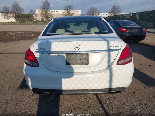 Aukcja sprzedaży 2017 Mercedes-benz C 300 4matic, vin: 55SWF4KBXHU213094, numer aukcji: 44699816