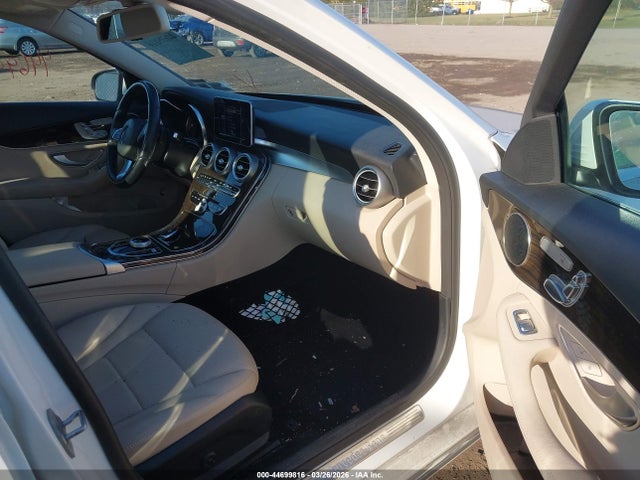 Aukcja sprzedaży 2017 Mercedes-benz C 300 4matic, vin: 55SWF4KBXHU213094, numer aukcji: 44699816