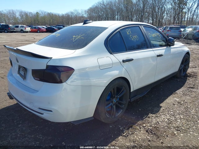 2018 BMW 330I WBA8B9G53JNU96092 Photo 3