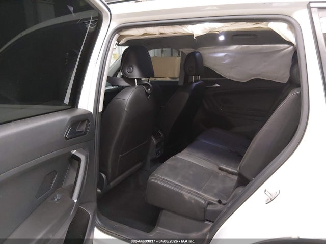 2018 Volkswagen Tiguan 2.0t Se/2.0t Sel მანქანა იყიდება აუქციონზე, vin: 3VV3B7AX1JM033844, აუქციონის ნომერი: 44699837