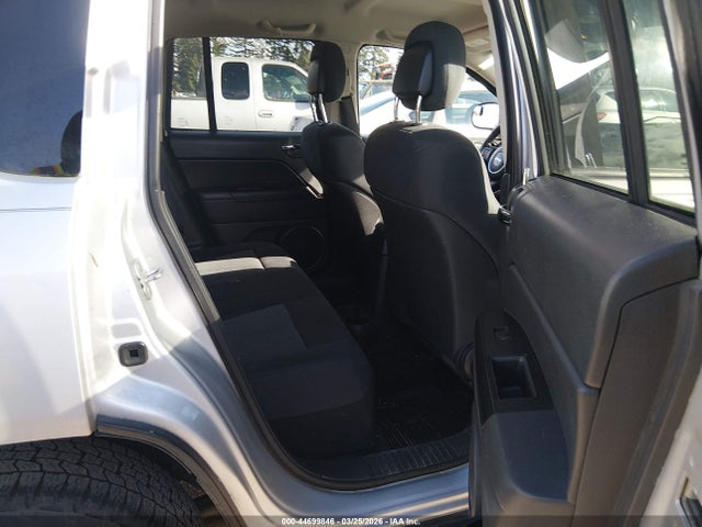 2011 JEEP COMPASS 1J4NT1FAXBD139187 Photo 7