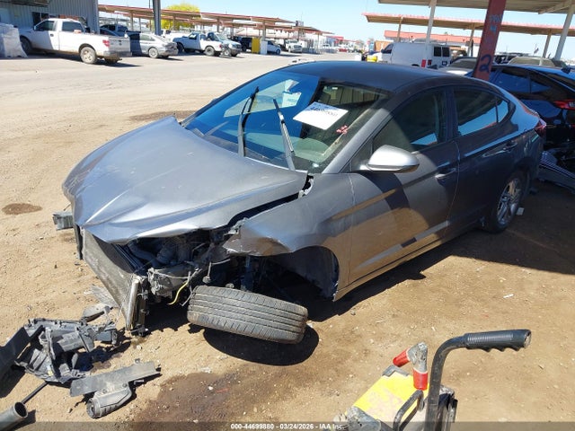 5NPD84LF1KH446438 Hyundai ELANTRA SEL