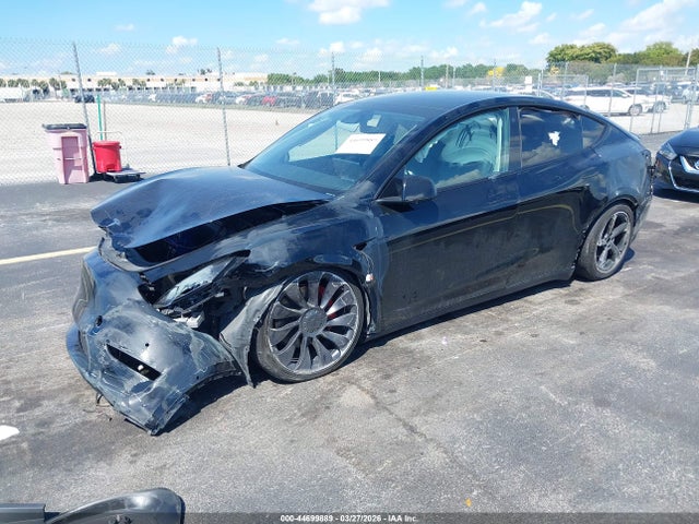 7SAYGDEF8NF508036 Tesla Model Y Performance Dual Motor All-wheel Drive