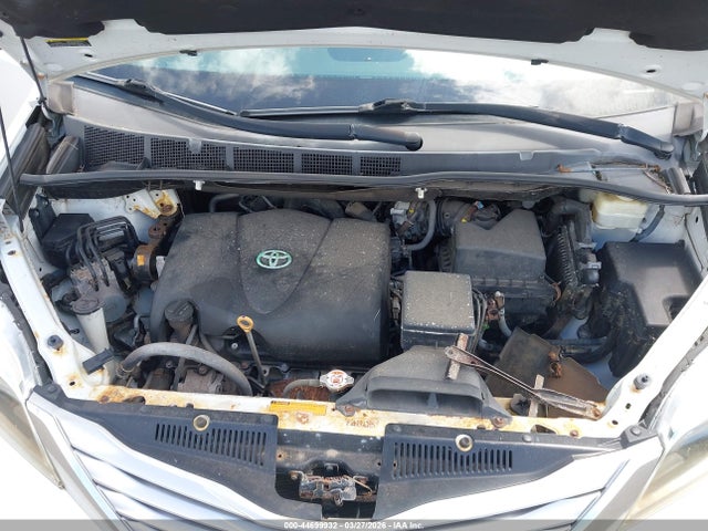 5TDYZ3DC6HS837357 Toyota Sienna Limited Premium 7 Passenger