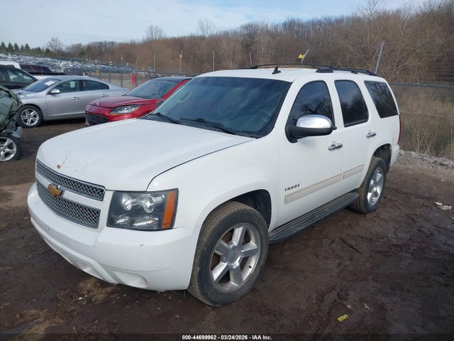 2013 CHEVROLET TAHOE 1GNSCAE09DR355577 Photo 1