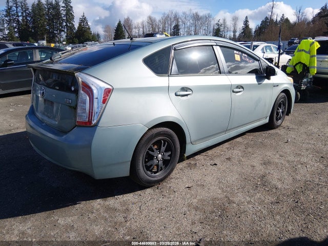 2015 TOYOTA PRIUS JTDKN3DU7F1992343 Photo 3