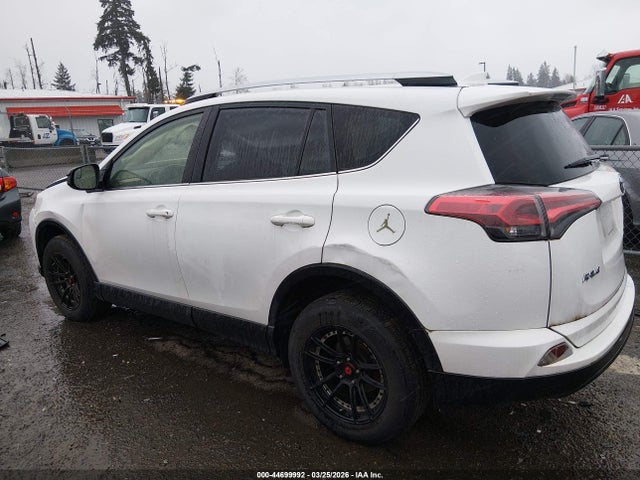 Toyota RAV4 LE 2016 JTMBFREV3GJ098428 Image 14