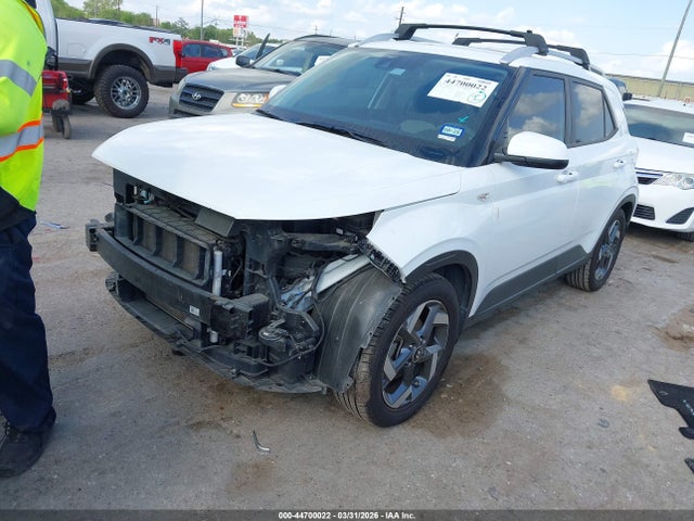 44700022 :رقم المزاد ، KMHRC8A34NU194324 vin ، 2022 Hyundai Venue Sel مزاد بيع