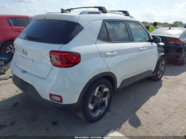 44700022 :رقم المزاد ، KMHRC8A34NU194324 vin ، 2022 Hyundai Venue Sel مزاد بيع