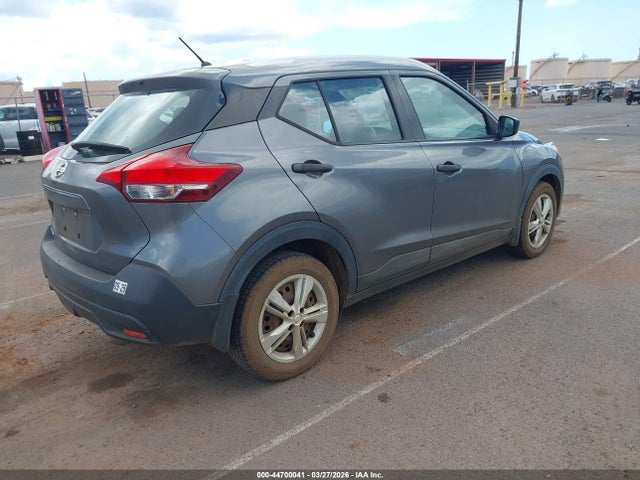 2018 Nissan Kicks S მანქანა იყიდება აუქციონზე, vin: 3N1CP5CU4JL536073, აუქციონის ნომერი: 44700041