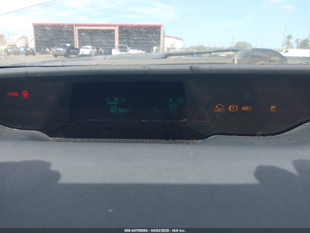 2004 Toyota Prius მანქანა იყიდება აუქციონზე, vin: JTDKB20U040051022, აუქციონის ნომერი: 44700084