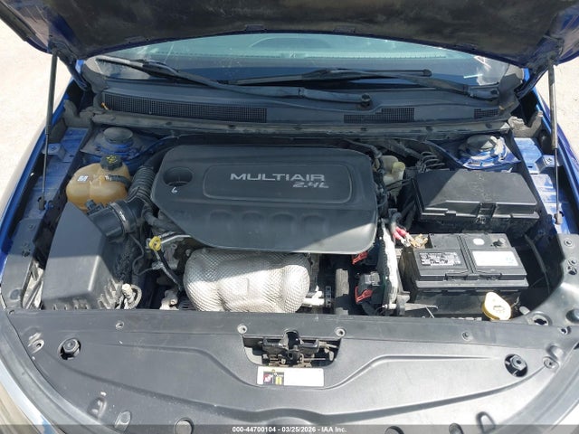 Продаж на аукціоні авто 2015 Chrysler 200 Limited, vin: 1C3CCCAB5FN674408, номер лоту: 44700104