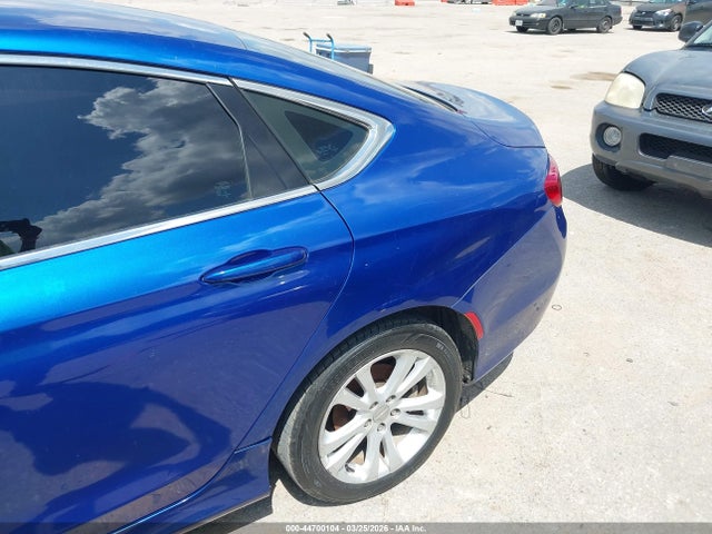 Продаж на аукціоні авто 2015 Chrysler 200 Limited, vin: 1C3CCCAB5FN674408, номер лоту: 44700104