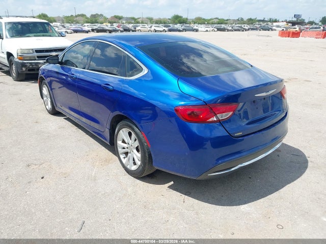 Продаж на аукціоні авто 2015 Chrysler 200 Limited, vin: 1C3CCCAB5FN674408, номер лоту: 44700104