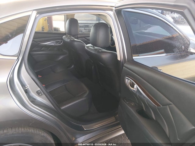 JN1BY1AP2FM540215 Infiniti Q70 3.7