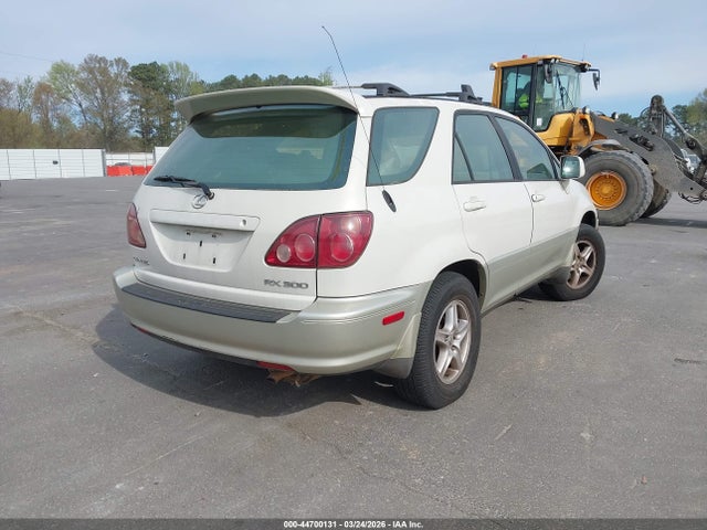 Auction sale of the 2000 Lexus Rx 300, vin: JT6HF10U0Y0160005, lot number: 44700131