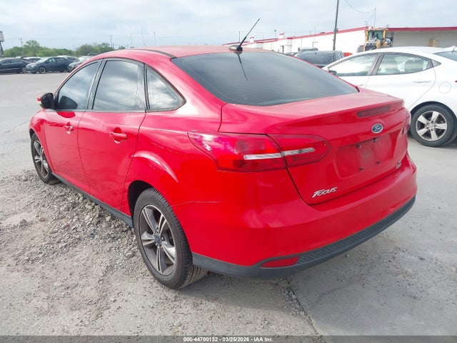 Ford FOCUS SE 2017 1FADP3FE1HL276544 Image 3