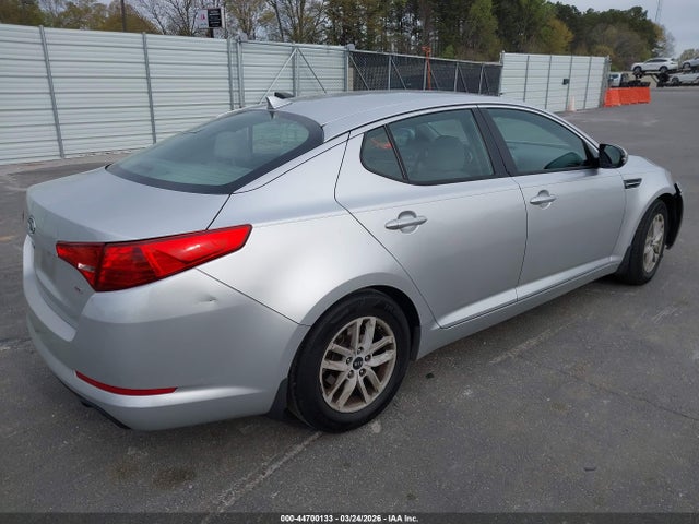 2011 KIA OPTIMA KNAGM4A7XB5144602 Photo 3