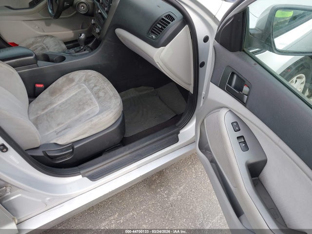 2011 KIA OPTIMA KNAGM4A7XB5144602 Photo 4
