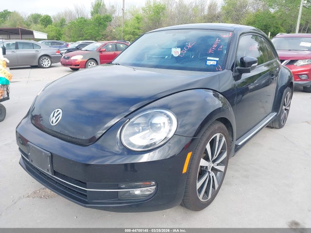 2013 Volkswagen Beetle Turbo მანქანა იყიდება აუქციონზე, vin: 3VWV67AT9DM662259, აუქციონის ნომერი: 44700145