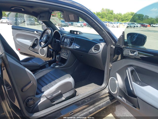 2013 Volkswagen Beetle Turbo მანქანა იყიდება აუქციონზე, vin: 3VWV67AT9DM662259, აუქციონის ნომერი: 44700145