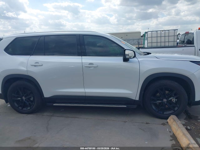 Toyota Grand Highlander Limited 2025 5TDAAAA55SS033089 Image 14